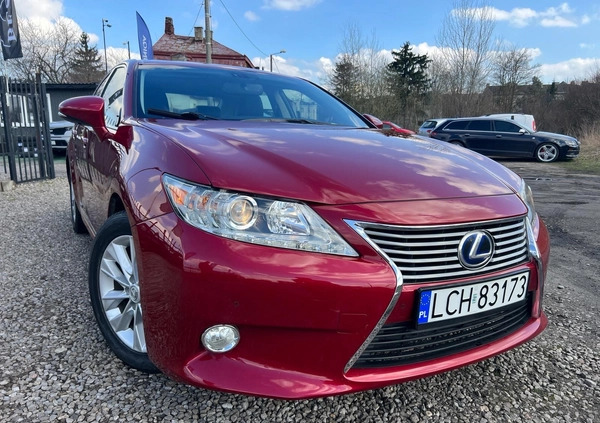 Lexus ES cena 78000 przebieg: 185000, rok produkcji 2014 z Chełm małe 742